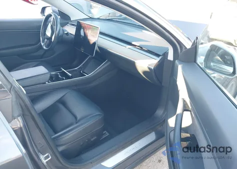 2018 Tesla Model 3 Long Range/Mid Range from USA, damaged, VIN 5YJ3E1EA8JF123800